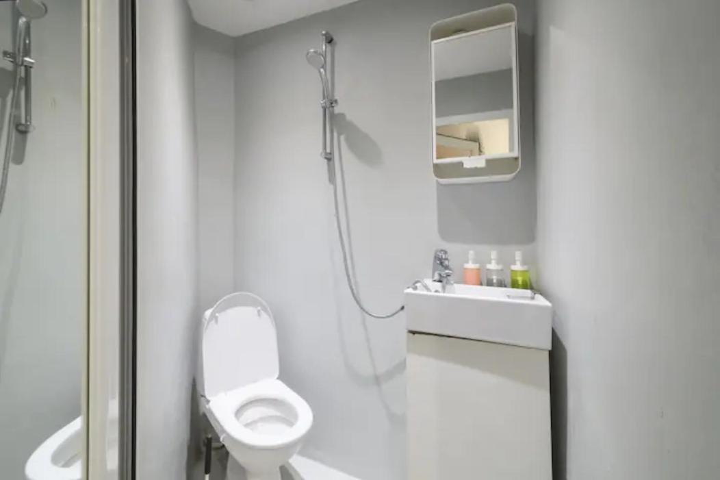 Апартамент Cozy Loft In The Heart Of *